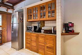 Praia de Itamambuca - Bali House