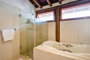 Praia de Itamambuca - Bali House