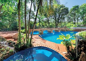 El Leñador by DOT Cabana