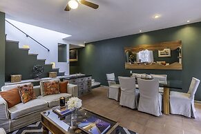 Angelic Centro 2BR with Pool