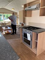 Parkdean Static Caravan on Cherry Tree h