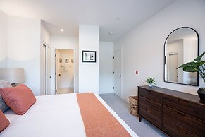 Huckin' Harry's by Revelstoke Vacations