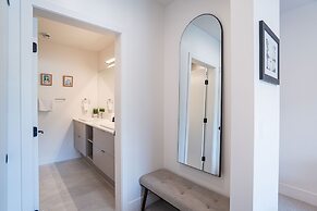 Huckin' Harry's by Revelstoke Vacations