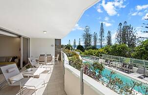 Sea Pearl 202- Waterfront Luxury