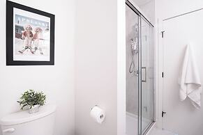 The Grizzly Basin by Revelstoke Vacation