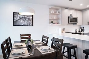 The Grizzly Basin by Revelstoke Vacation