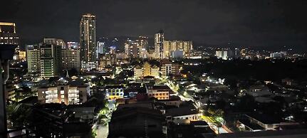 1BR Haven in Royal Garden Residences