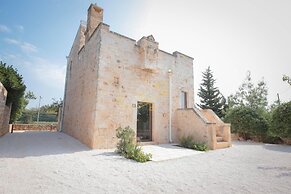 TD Torretta San Procopio Stone House With Pool