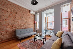 Rustic Stone Flat 5 min to Taksim Square