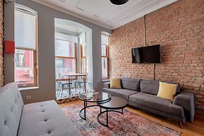 Rustic Stone Flat 5 min to Taksim Square