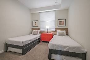 Superb Spacious Condo Prime Resort