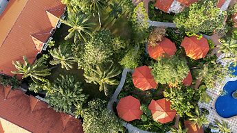 Phuket Leelavadee Hua Ting Resort