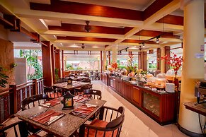 Phuket Leelavadee Hua Ting Resort