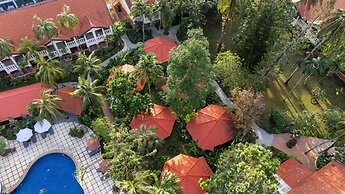 Phuket Leelavadee Hua Ting Resort