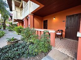 Phuket Leelavadee Hua Ting Resort