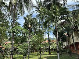 Phuket Leelavadee Hua Ting Resort