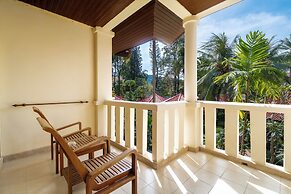 Phuket Leelavadee Hua Ting Resort