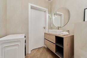Wrocław Central Apartment by Renters
