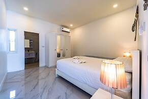 4 Bedroom Private Pool Villa - OV10