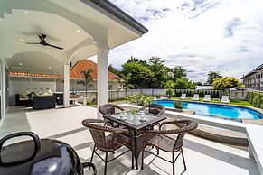 4 Bedroom Private Pool Villa - OV10