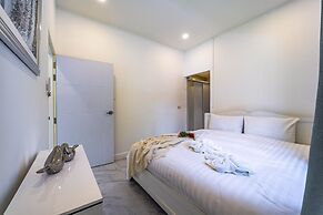 4 Bedroom Private Pool Villa - OV10