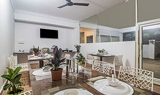 Treebo Navya The Park