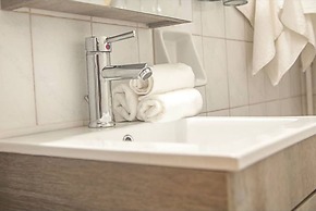 Fionia In Gazi- Athens Center Apartment Num3585