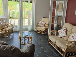 Elmbank House Apartment With Island Views