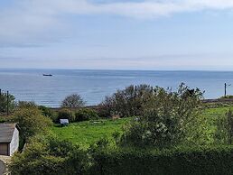 Elmbank House Apartment With Island Views