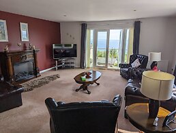 Elmbank House Apartment With Island Views