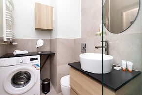 Apartment Arena Gdańsk by Renters