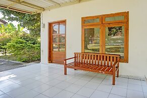 OYO 2668 Villa Kusuma ResidenceNearRSI Fatimah Banyuwangi