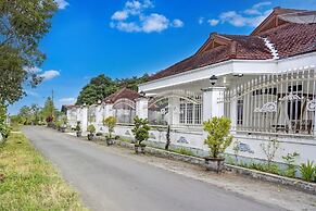 OYO 2668 Villa Kusuma ResidenceNearRSI Fatimah Banyuwangi