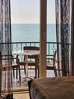 Neptun Palace Kvariati