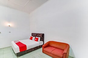OYO 90834 Hotel Anugrah