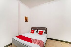 OYO 90834 Hotel Anugrah