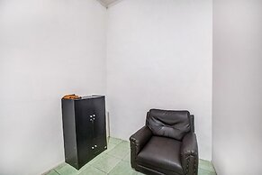 OYO 90834 Hotel Anugrah