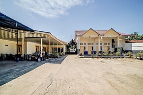 OYO 90834 Hotel Anugrah