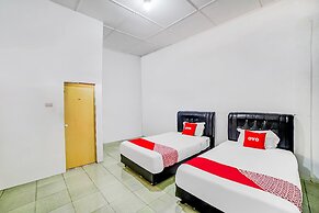 OYO 90834 Hotel Anugrah