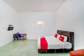 OYO 90834 Hotel Anugrah