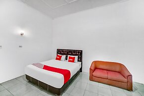 OYO 90834 Hotel Anugrah