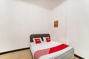 OYO 90834 Hotel Anugrah