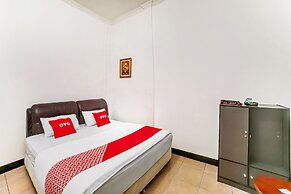 OYO 90834 Hotel Anugrah