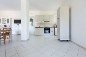 3438 Villa Poggio dei Loti by Barbarhouse