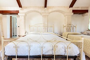 3438 Villa Poggio dei Loti by Barbarhouse