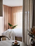 Aura Apartment Hotel