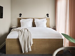 Aura Apartment Hotel