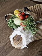 Aura Apartment Hotel