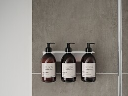 Aura Apartment Hotel