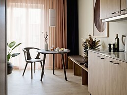 Aura Apartment Hotel